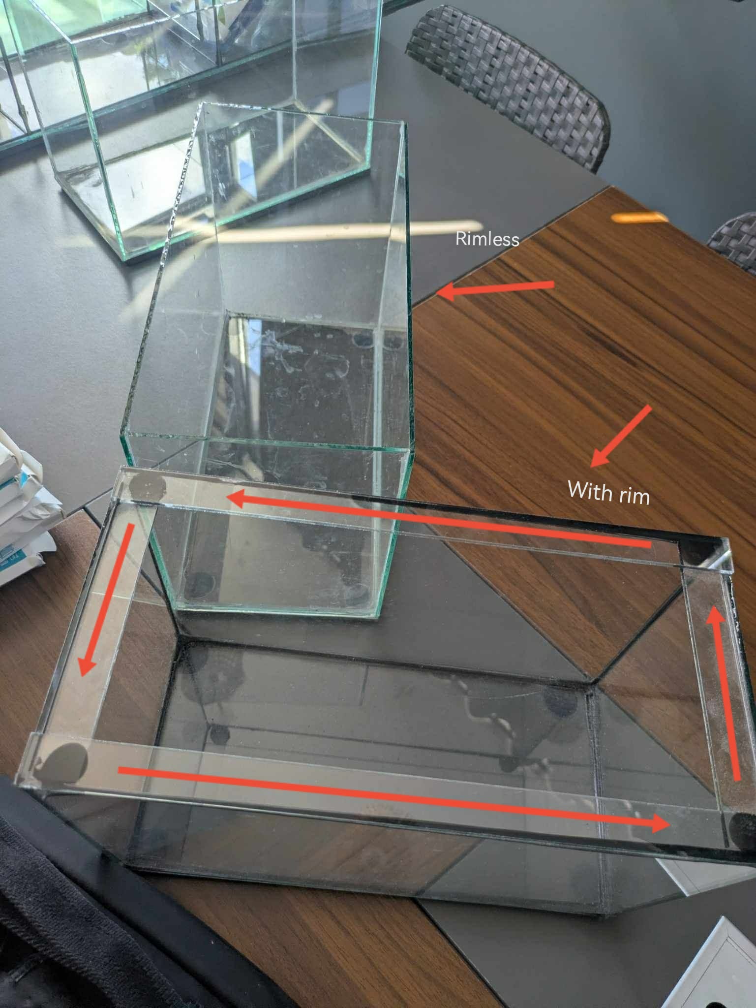 Rimless versus with-rim aquarium glass comparison